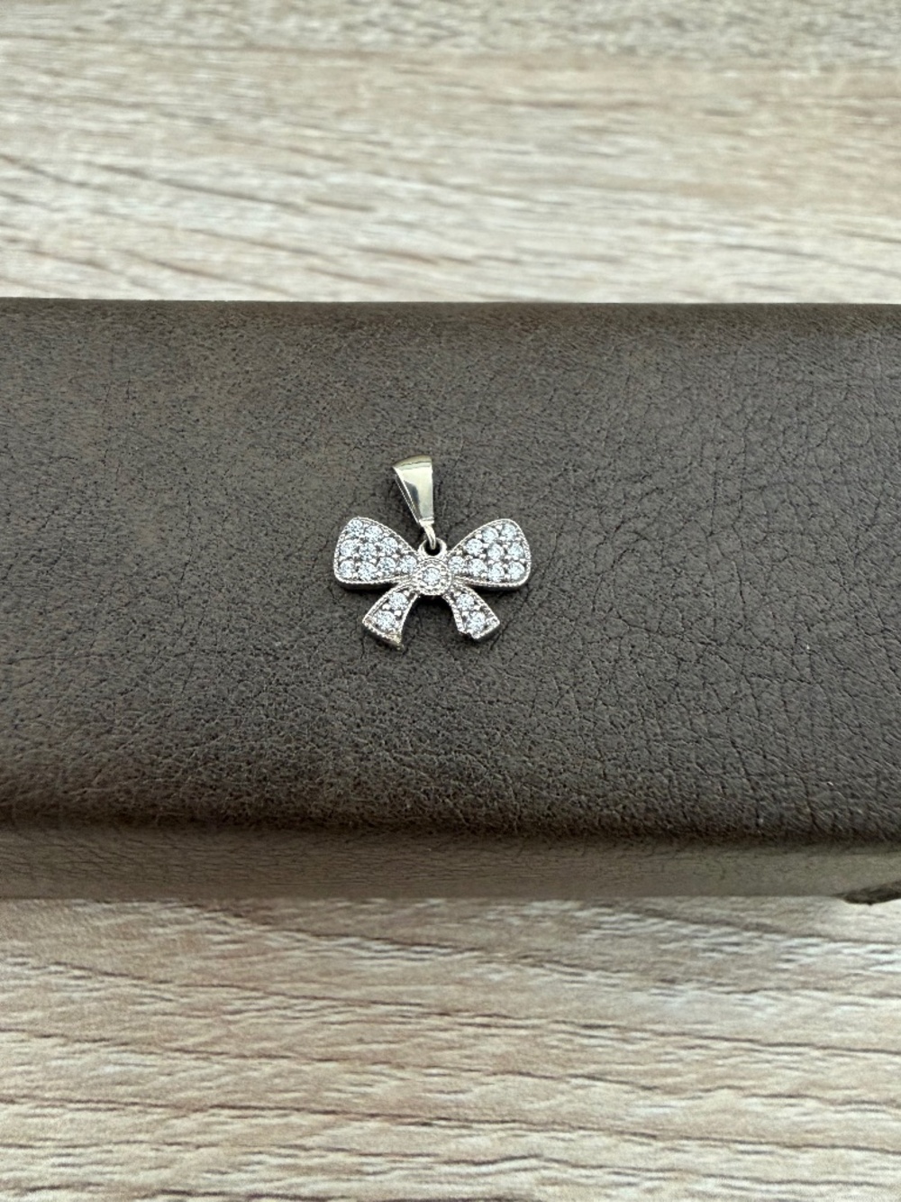 Solid 9k White Gold Dainty Bow Pendant